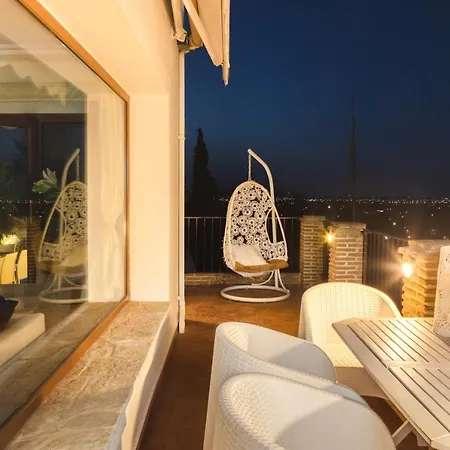 Villa Ark Luxury & Private Mouzákion