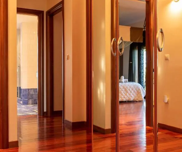 Ark Luxury & Private * Mouzákion