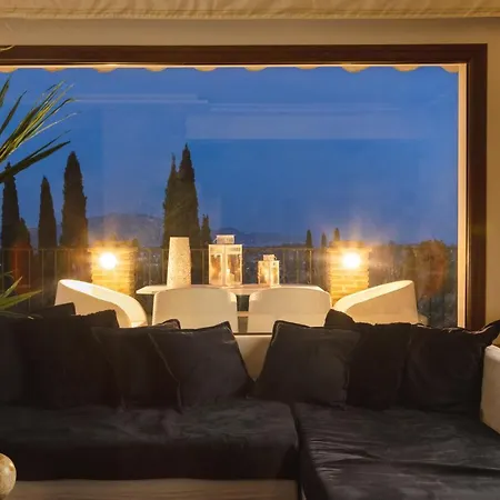 Ark Luxury & Private Вилла *